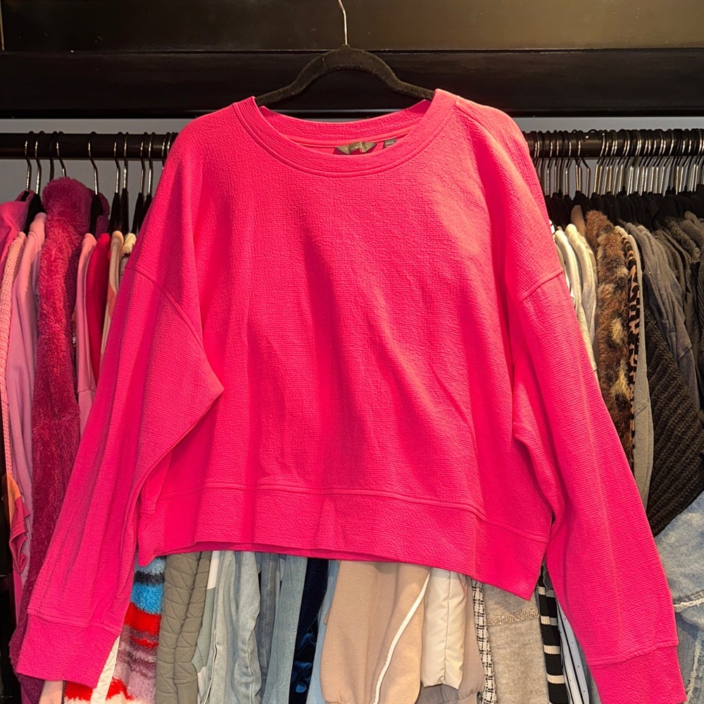 Danskin Hot Pink Cropped Sweatshirt